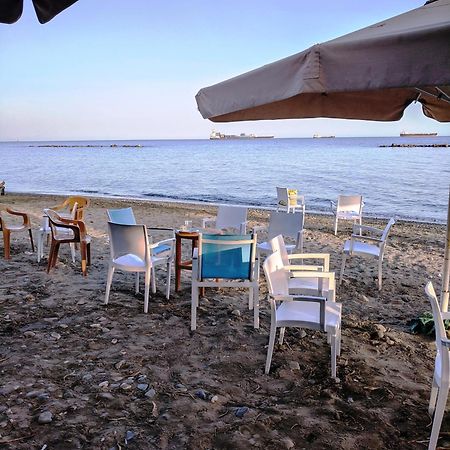 Fantastic 1 Bed Apartment By The Sea Opposite 4 Seasons Limassol Exterior foto