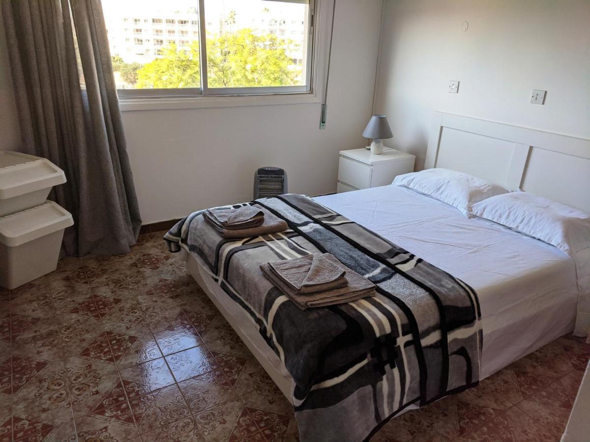 Fantastic 1 Bed Apartment By The Sea Opposite 4 Seasons Limassol Exterior foto